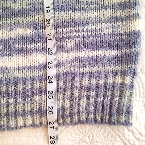 a.n.a Womans Soft Knit Turtleneck Violet & White Variegated Sweater/Size L - Picture 6 of 9